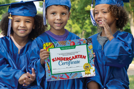 preschool and kindergarten graduation caps & gowns